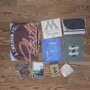 Magic Delivered / Accio Box - Harry Potter Home Decor